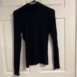 Super soft Abercrombie turtleneck